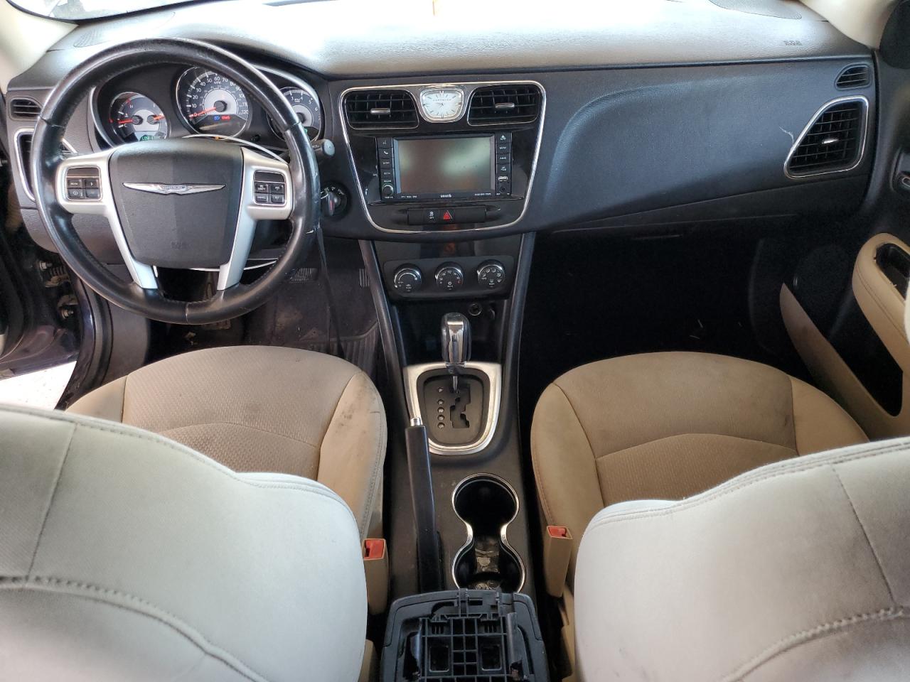 2011 Chrysler 200 Touring VIN: 1C3BC1FG6BN600283 Lot: 60775615