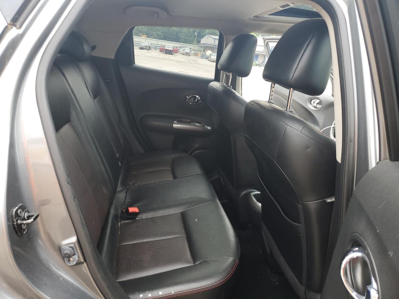 2013 Nissan Juke S VIN: JN8AF5MV4DT218182 Lot: 62875275