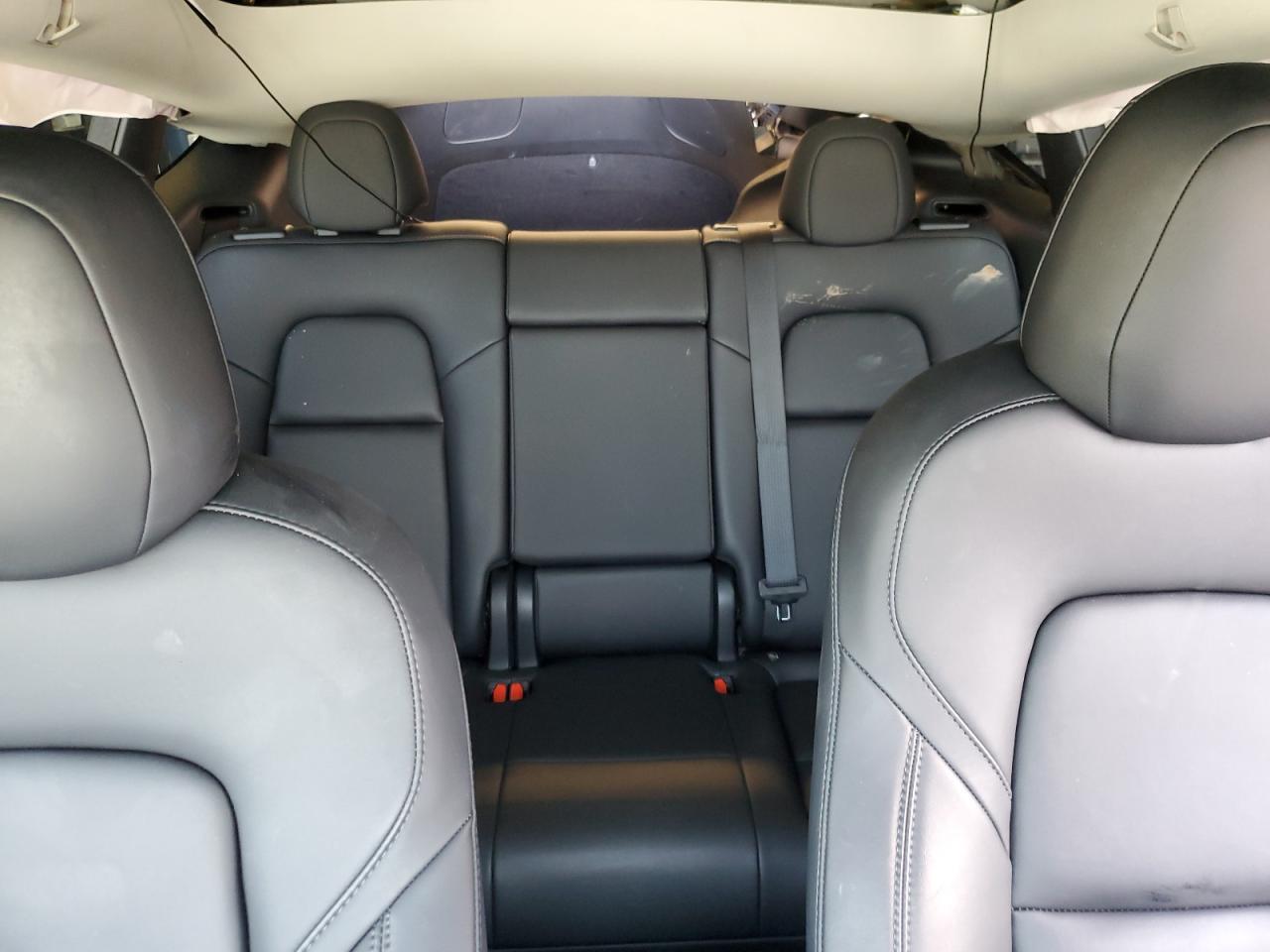 2023 Tesla Model Y VIN: 7SAYGDEE1PF667023 Lot: 60590395