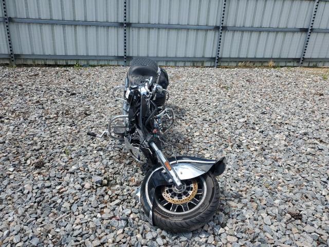  INDIAN MOTORCYCLE CO. MOTORCYCLE 2015 Черный