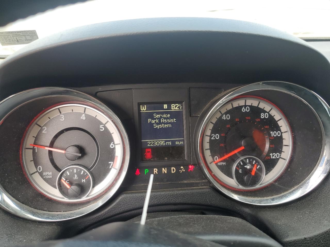 2015 Dodge Grand Caravan Sxt VIN: 2C4RDGCG3FR566570 Lot: 62950005