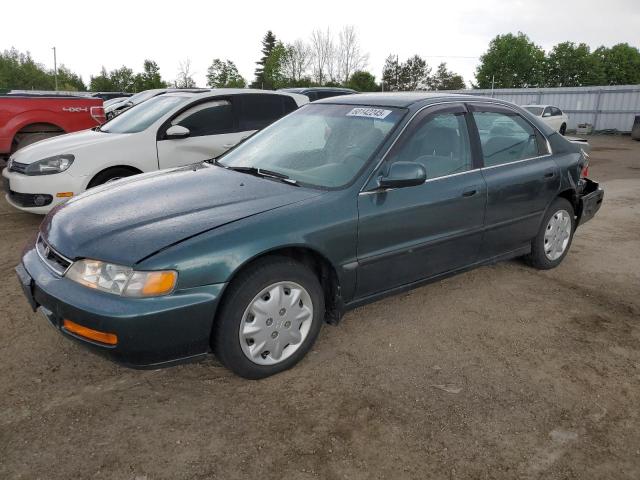 1996 HONDA ACCORD LX à vendre chez Copart ON - TORONTO