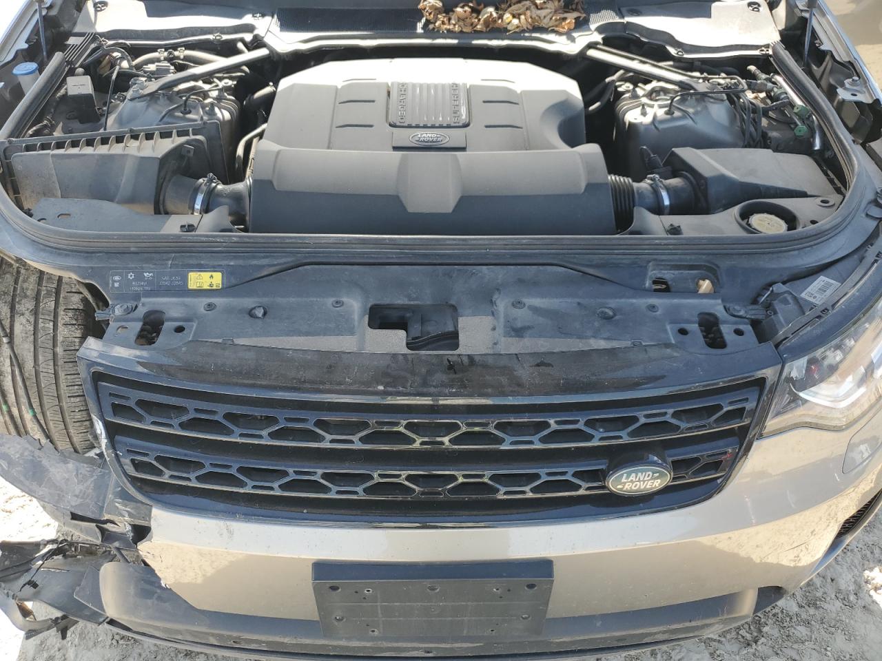 2017 Land Rover Discovery Hse Luxury VIN: SALRHBBV7HA033645 Lot: 61756505
