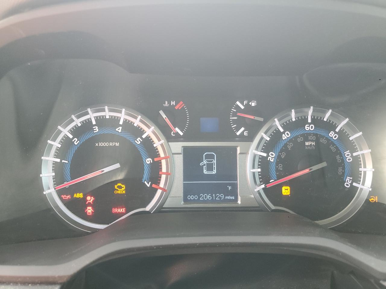 2015 Toyota 4Runner Sr5/Sr5 Premium VIN: JTEBU5JR9F5218761 Lot: 61282425