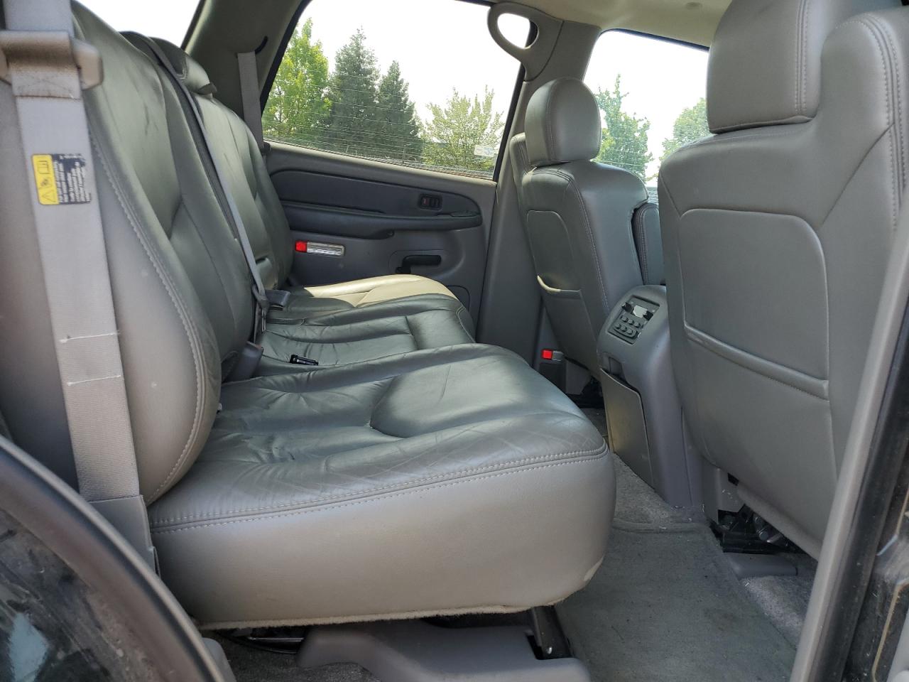 2003 Chevrolet Tahoe K1500 VIN: 1GNEK13Z63J332546 Lot: 61954655