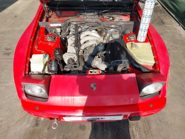 1985 PORSCHE 944