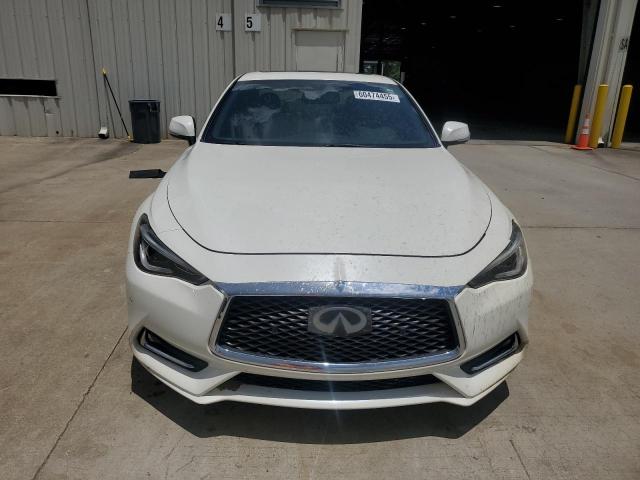 Купе INFINITI Q60 2017 Белы