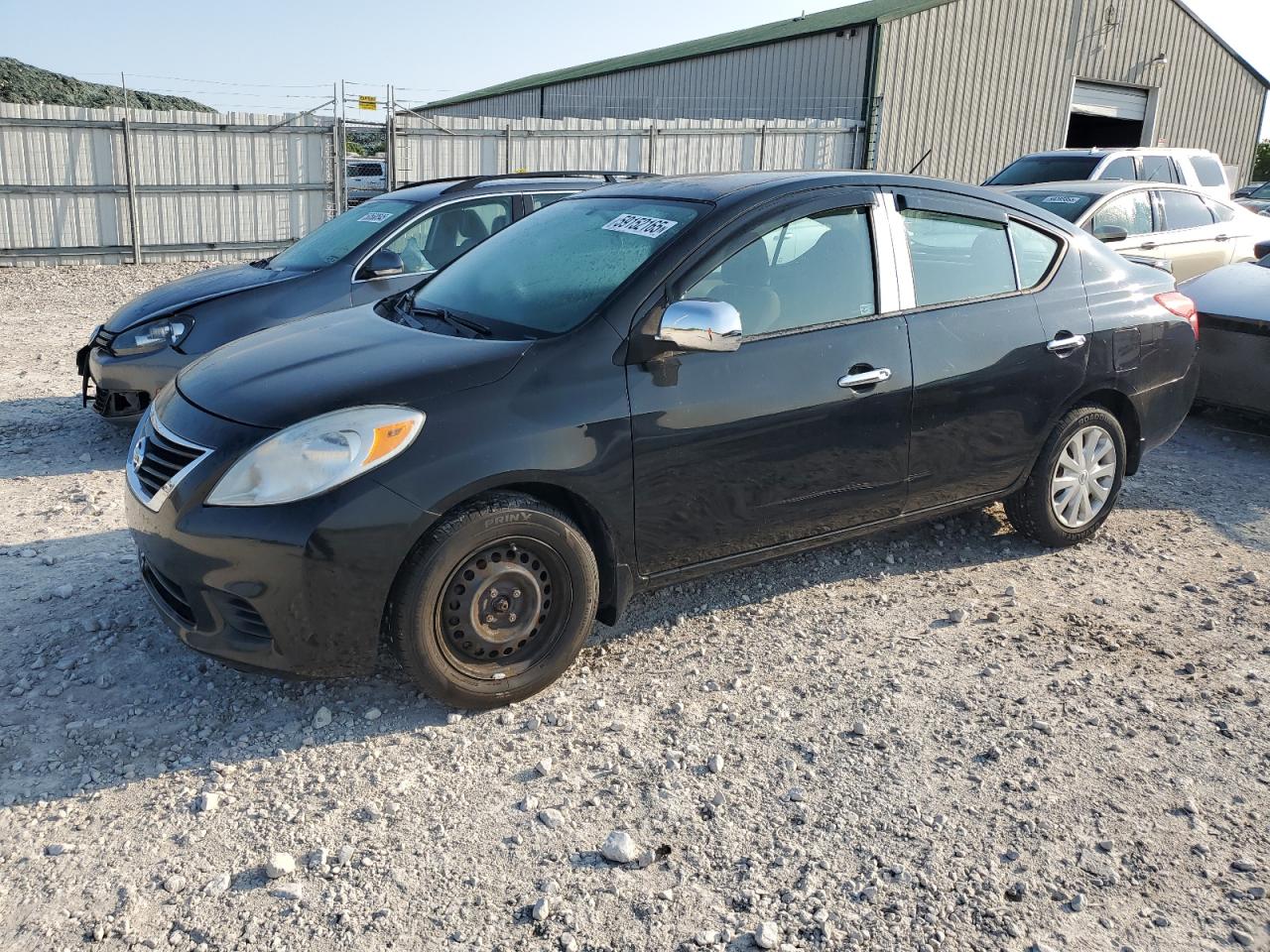 Lawrenceburg, KY에서 판매 중인 2013 Nissan Versa S - Rear End