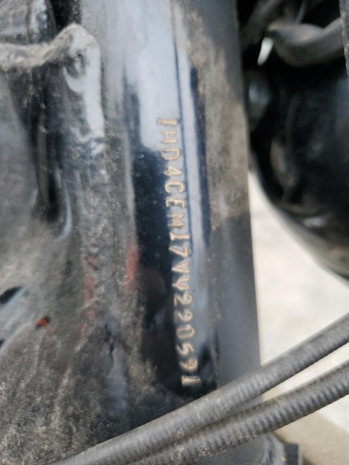 1997 Harley-Davidson Xl883 Hugger VIN: 1HD4CEM17VY220591 Lot: 61300505