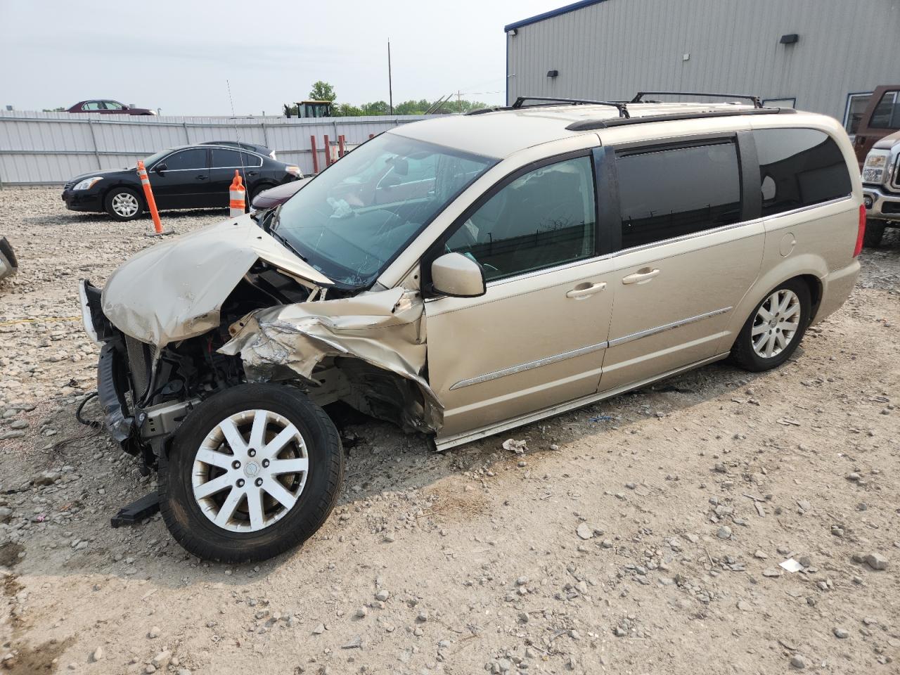 2013 Chrysler Town & Country Touring for Sale in Appleton, WI - Front End