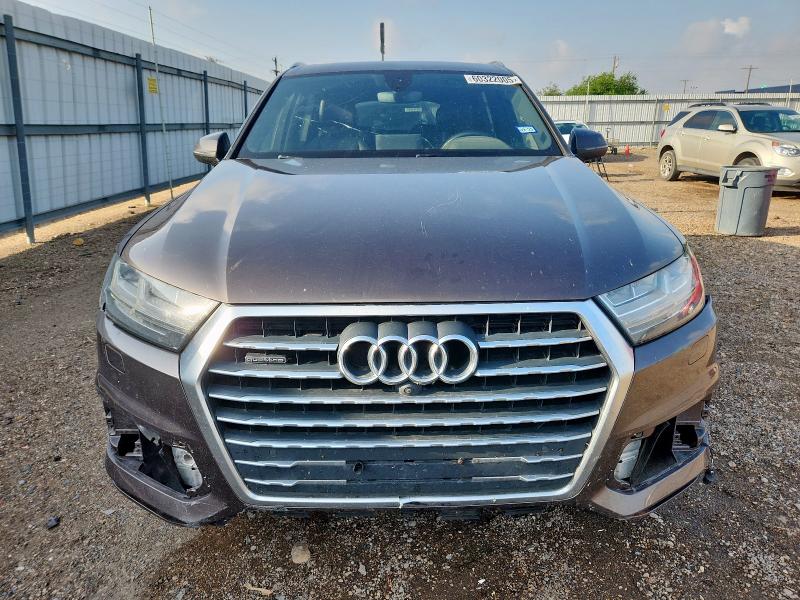  AUDI Q7 2018 Brown