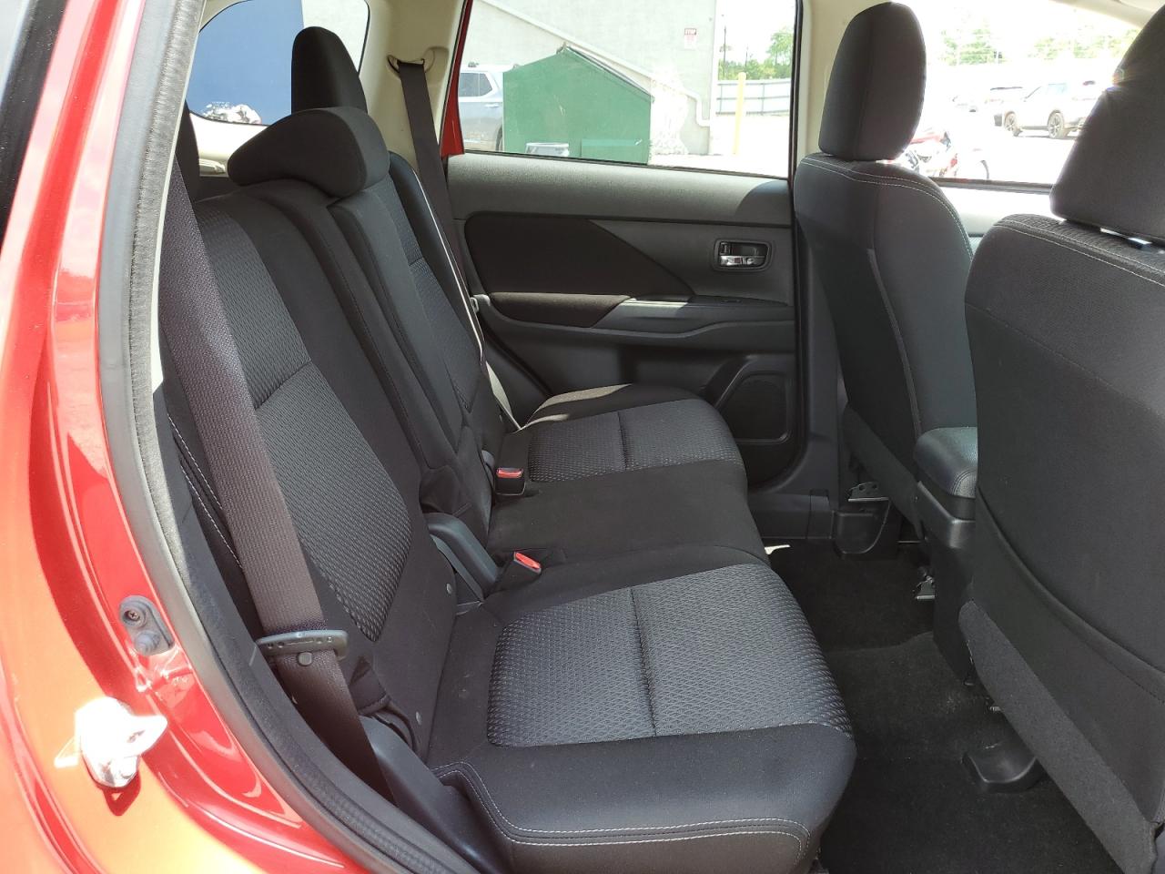 2017 Mitsubishi Outlander Es VIN: JA4AZ2A30HZ066662 Lot: 61767855