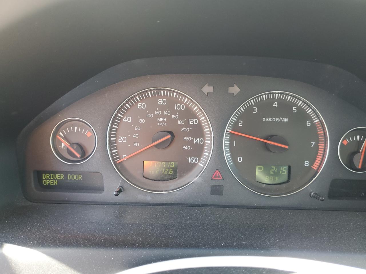 2005 Volvo Xc70 VIN: YV1SZ592051180737 Lot: 62308455
