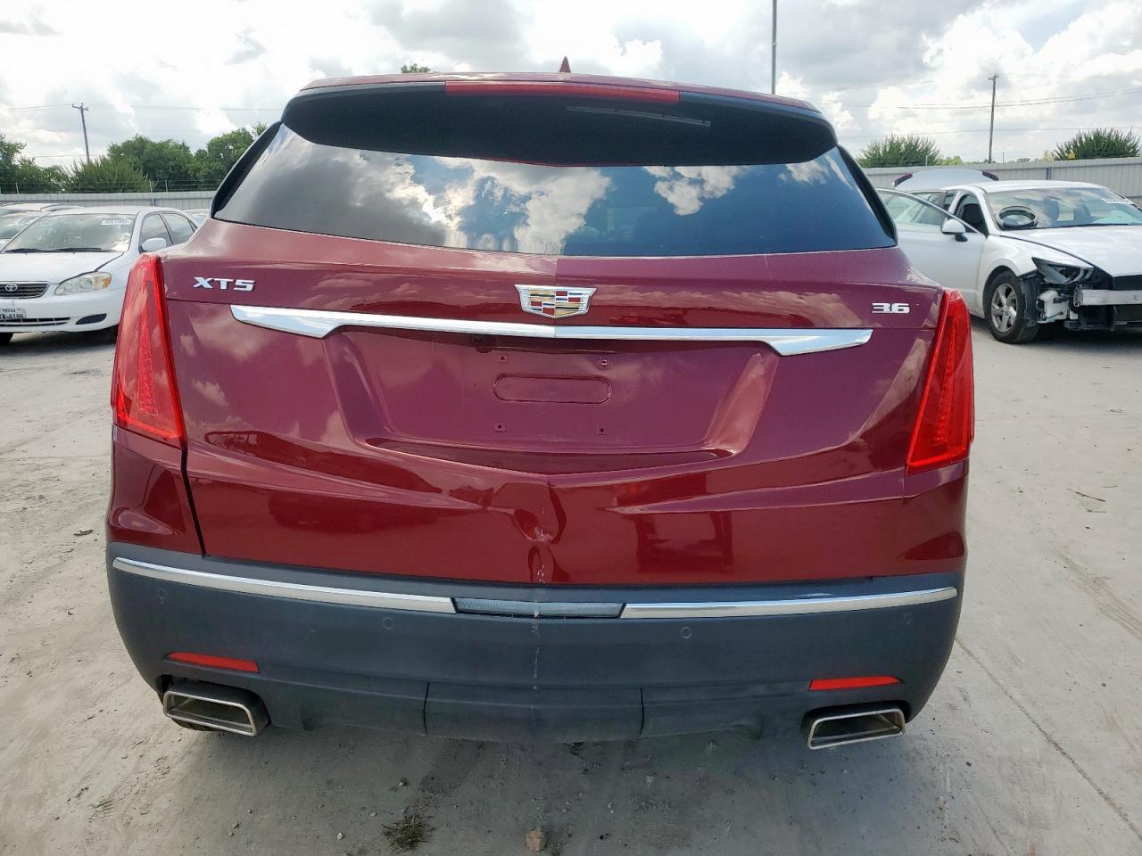 2018 Cadillac Xt5 VIN: 1GYKNARS2JZ221613 Lot: 62001775
