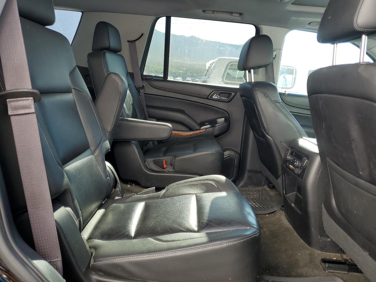 2015 Chevrolet Tahoe K1500 Ltz VIN: 1GNSKCKC5FR247148 Lot: 62994285