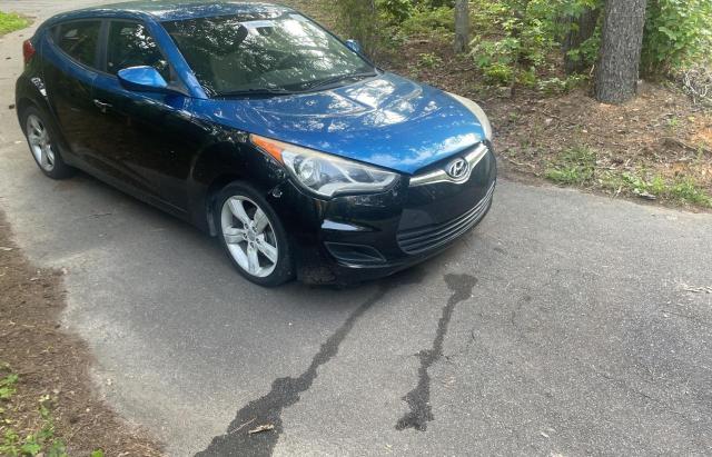 Coupet HYUNDAI VELOSTER 2014 Czarny