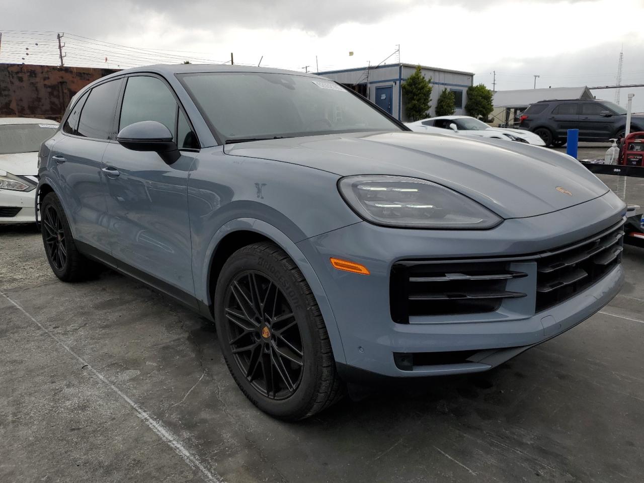 PORSCHE CAYENNE 2025 VIN WP1AA2AY9SDA03152 фото 4