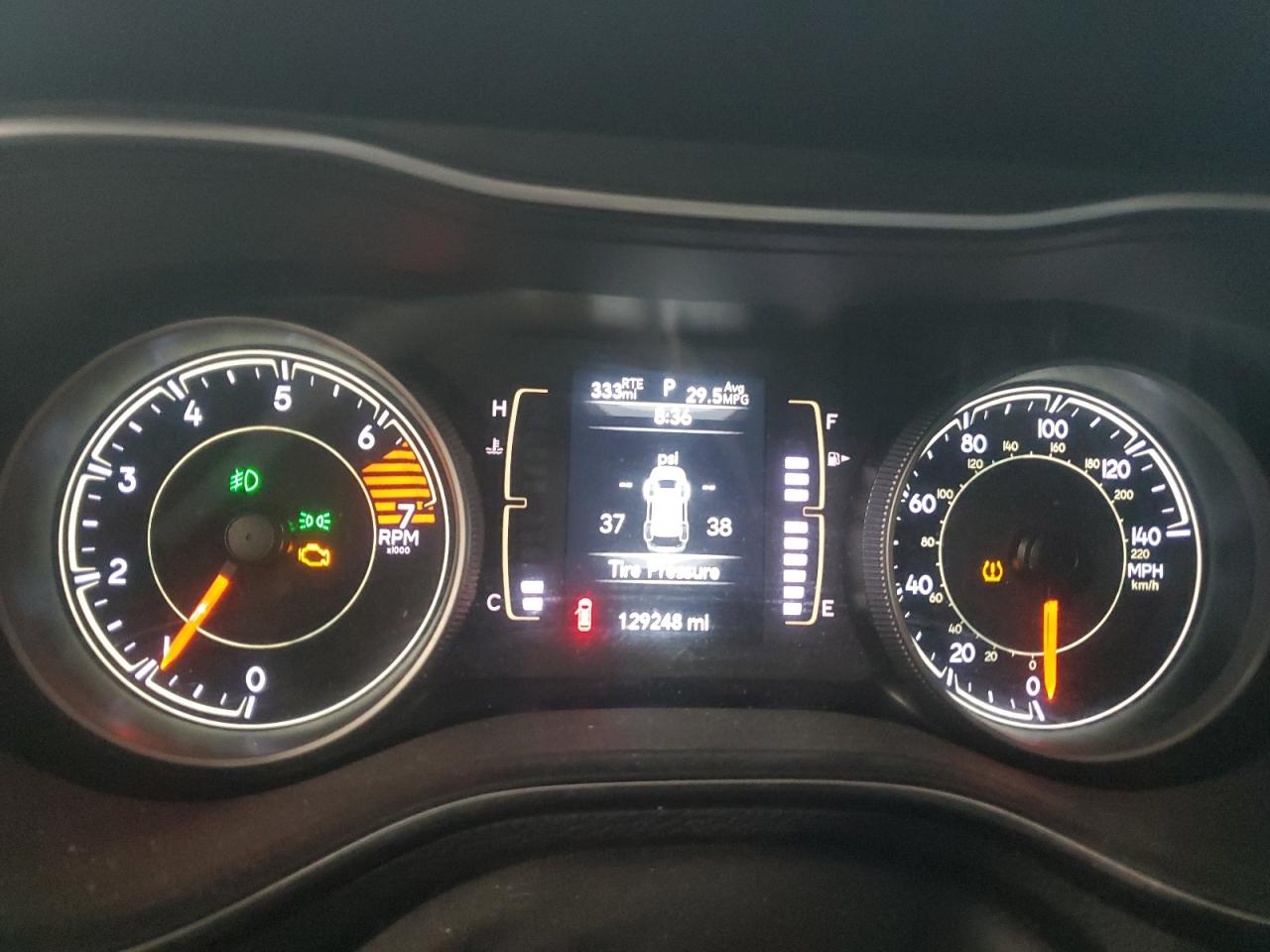 JEEP GRAND CHER 2019 VIN 1C4PJMLB9KD122500 фото 9