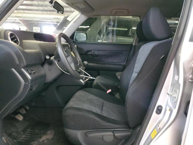 Паркетники TOYOTA SCION 2012 Серебристый