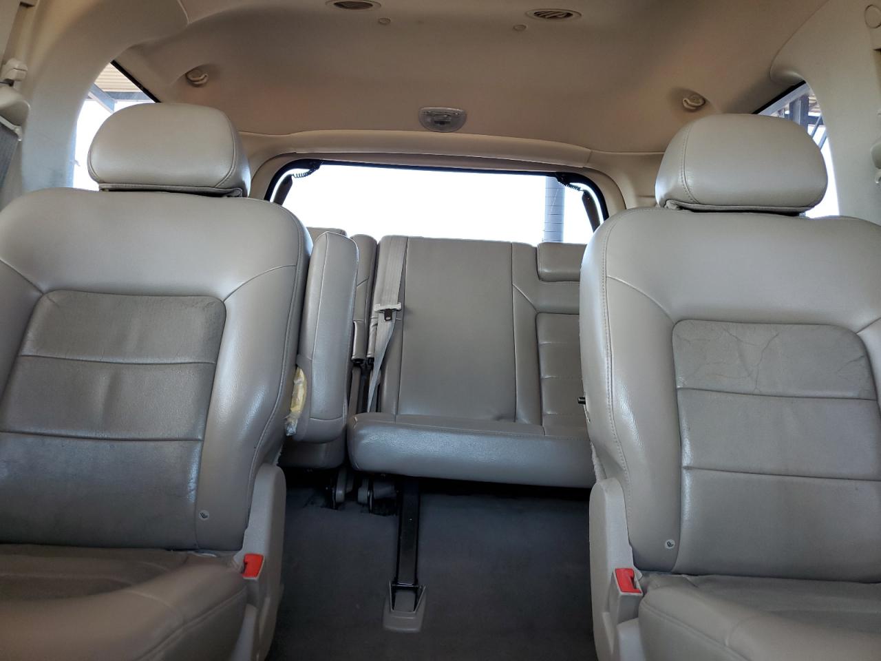 2005 Ford Expedition Limited VIN: 1FMFU205X5LA54896 Lot: 62591375