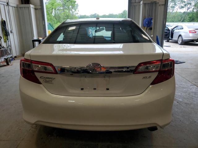  TOYOTA CAMRY 2014 White
