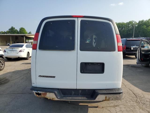 Minivans CHEVROLET EXPRESS 2014 Biały