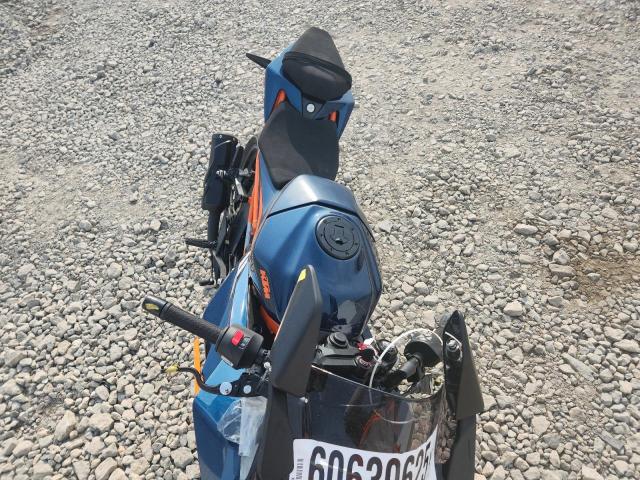 2024 KTM 390 RC  