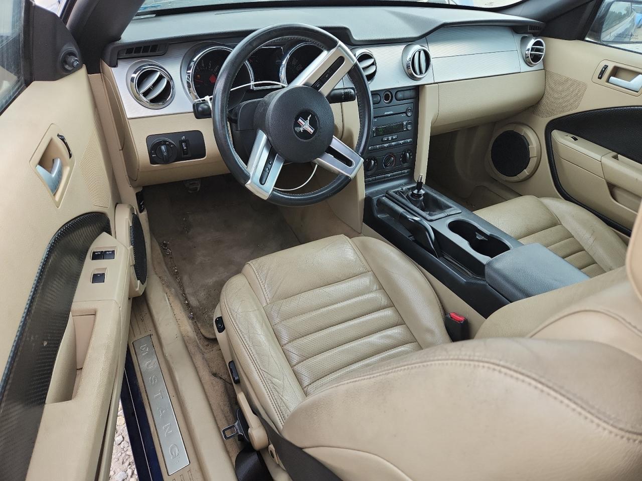FORD MUSTANG 2007 VIN 1ZVFT85H475301119 фото 8