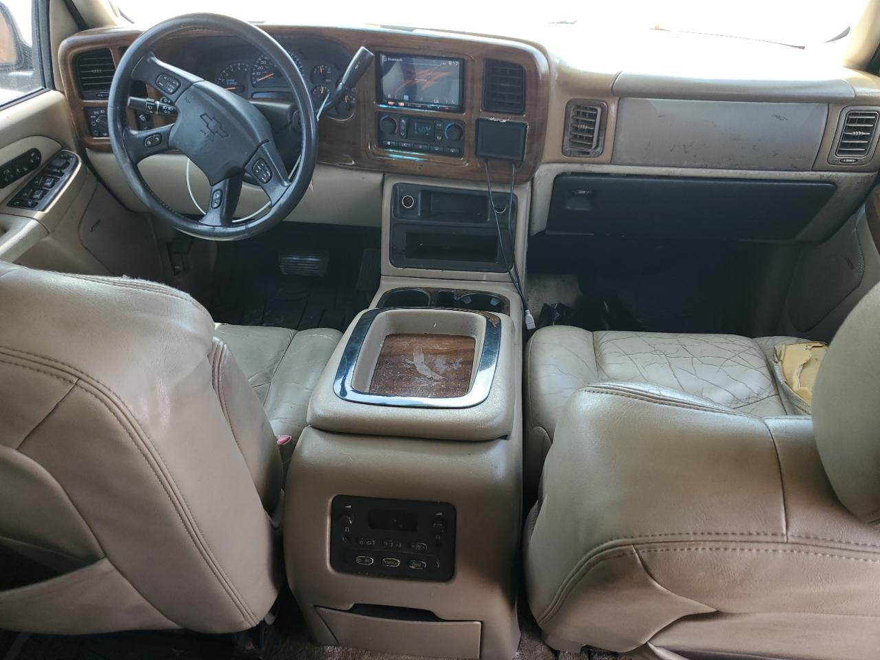 2003 Chevrolet Suburban C1500 VIN: 1GNEC16Z93J261285 Lot: 61180305