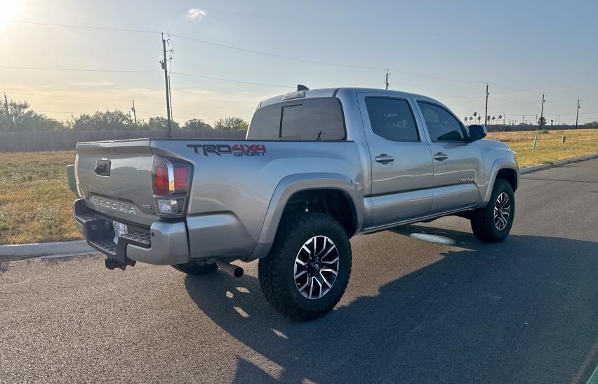  TOYOTA TACOMA 2023 Srebrny