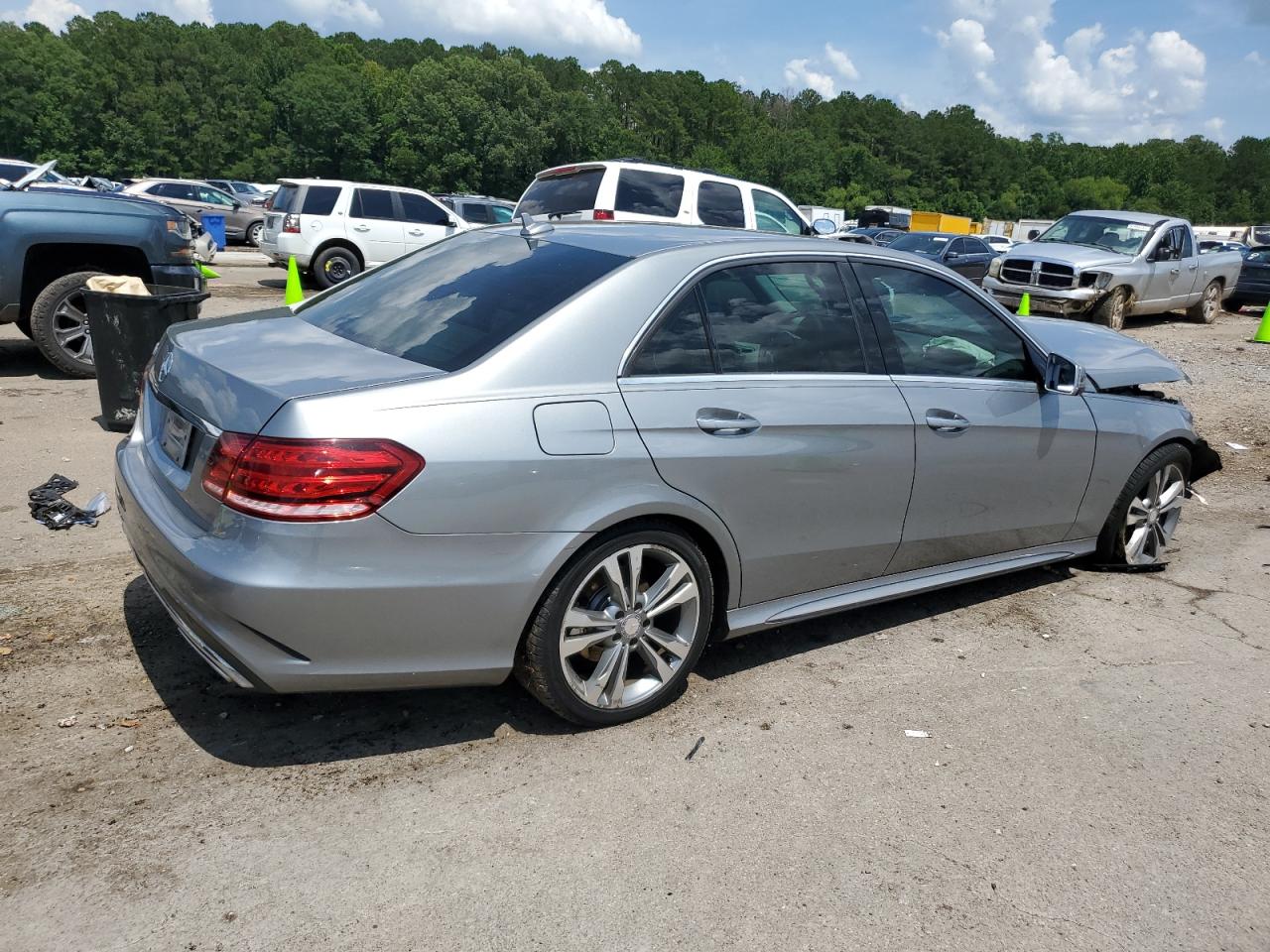 MERCEDES-BENZ E-CLASS 2014 VIN WDDHF5KB3EA879286 фото 3