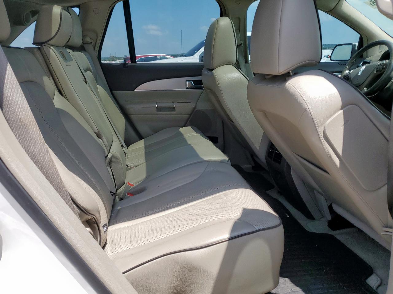 2011 Lincoln Mkx VIN: 2LMDJ8JK8BBJ30736 Lot: 59796095