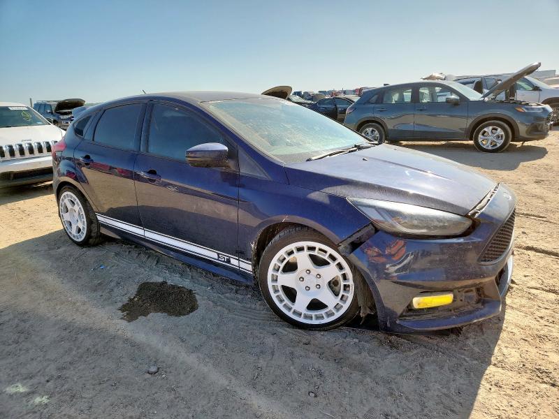  FORD FOCUS 2017 Синий