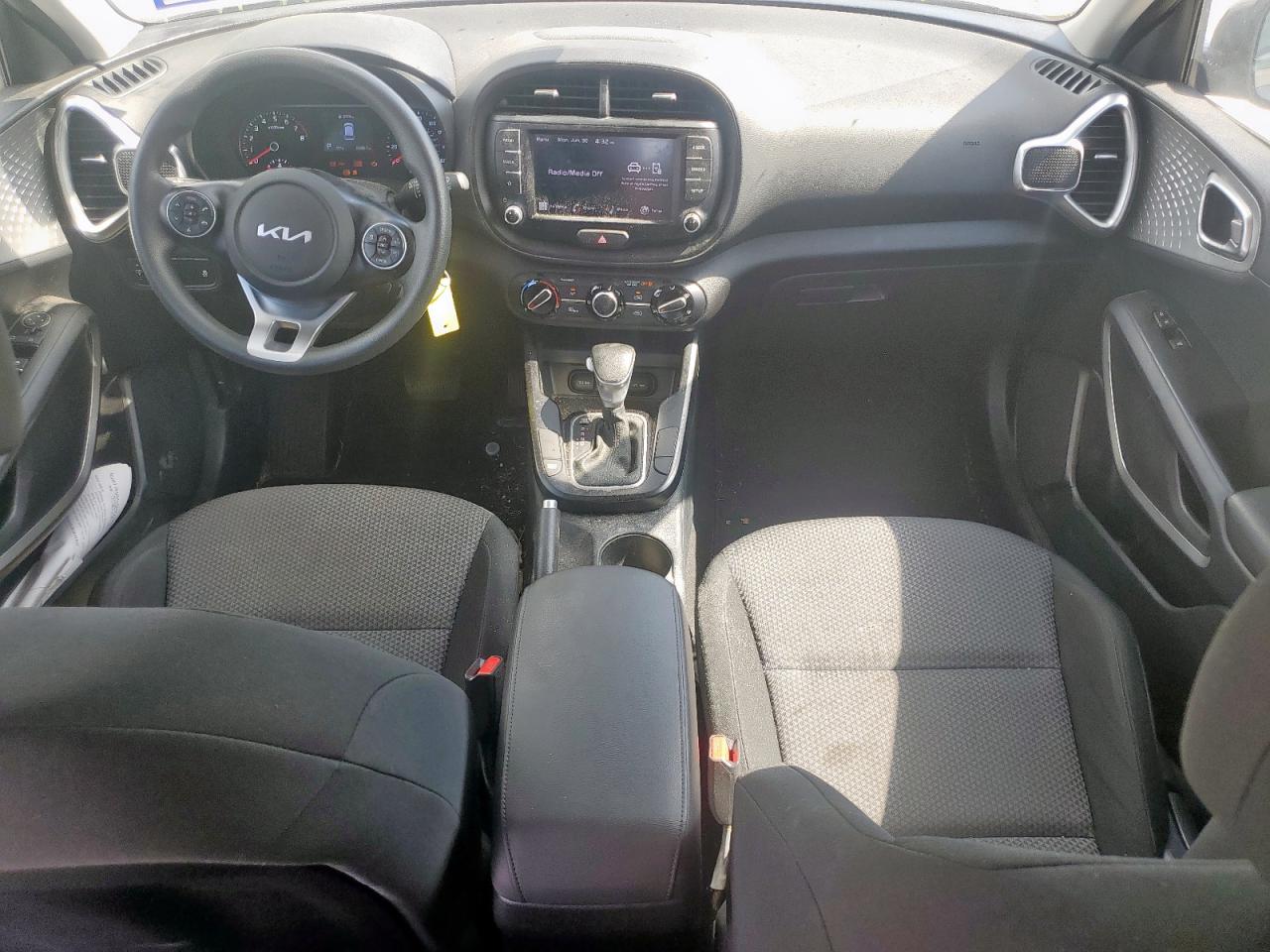 2022 Kia Soul Lx VIN: KNDJ23AU1N7806610 Lot: 63009345