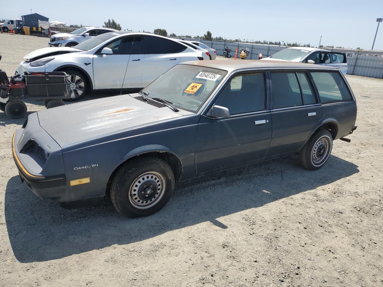 1985 Pontiac Sunbird იყიდება Antelope-ში, CA - Minor Dent/Scratches