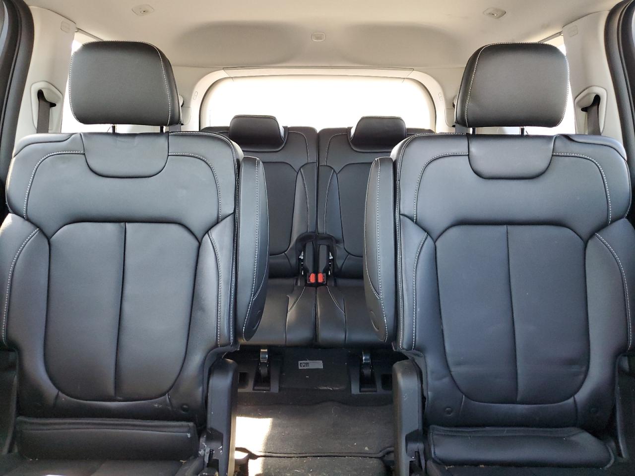 Фото: 1C4RJKBG1N8507816 - 10