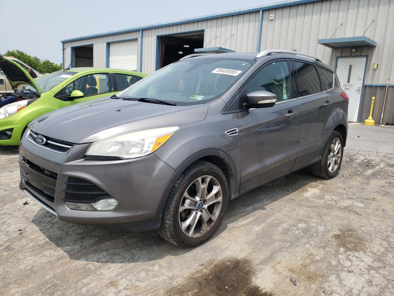 2014 Ford Escape Titanium للبيع في Chambersburg، PA - Front End