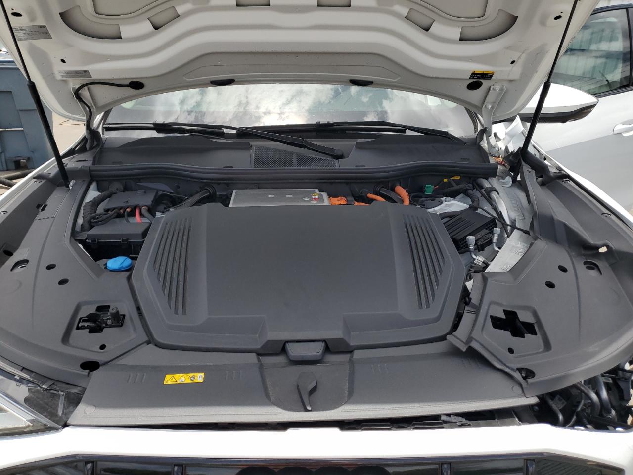 2021 Audi E-Tron Premium VIN: WA1AAAGE2MB012681 Lot: 62984765