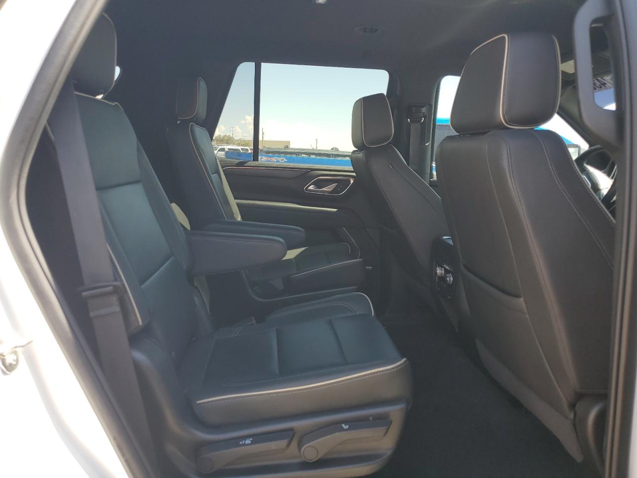 2022 GMC Yukon Slt VIN: 1GKS2BKDXNR349236 Lot: 60674355