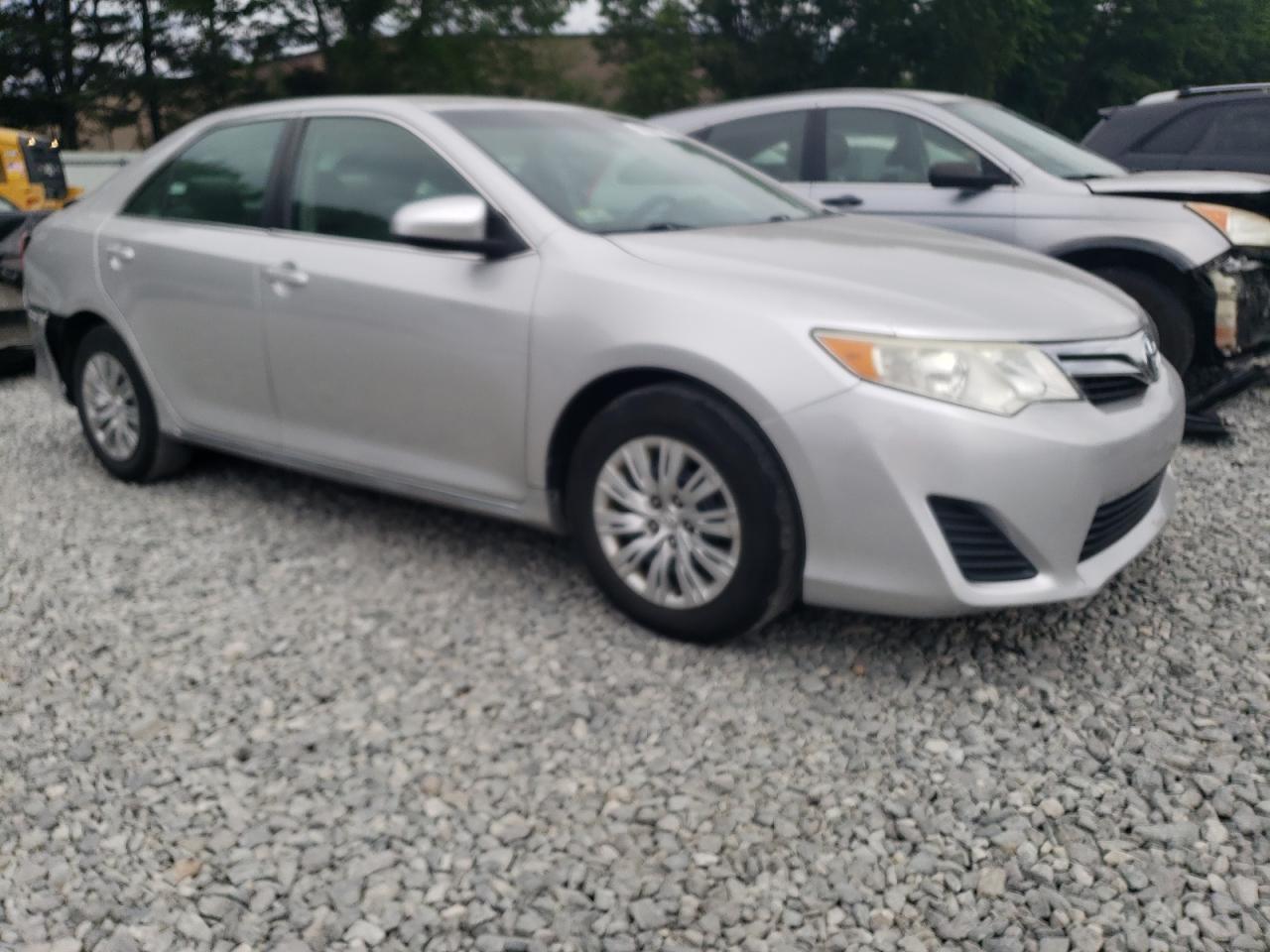 TOYOTA CAMRY 2014 VIN 4T4BF1FK3ER381477 zdjęcie 4