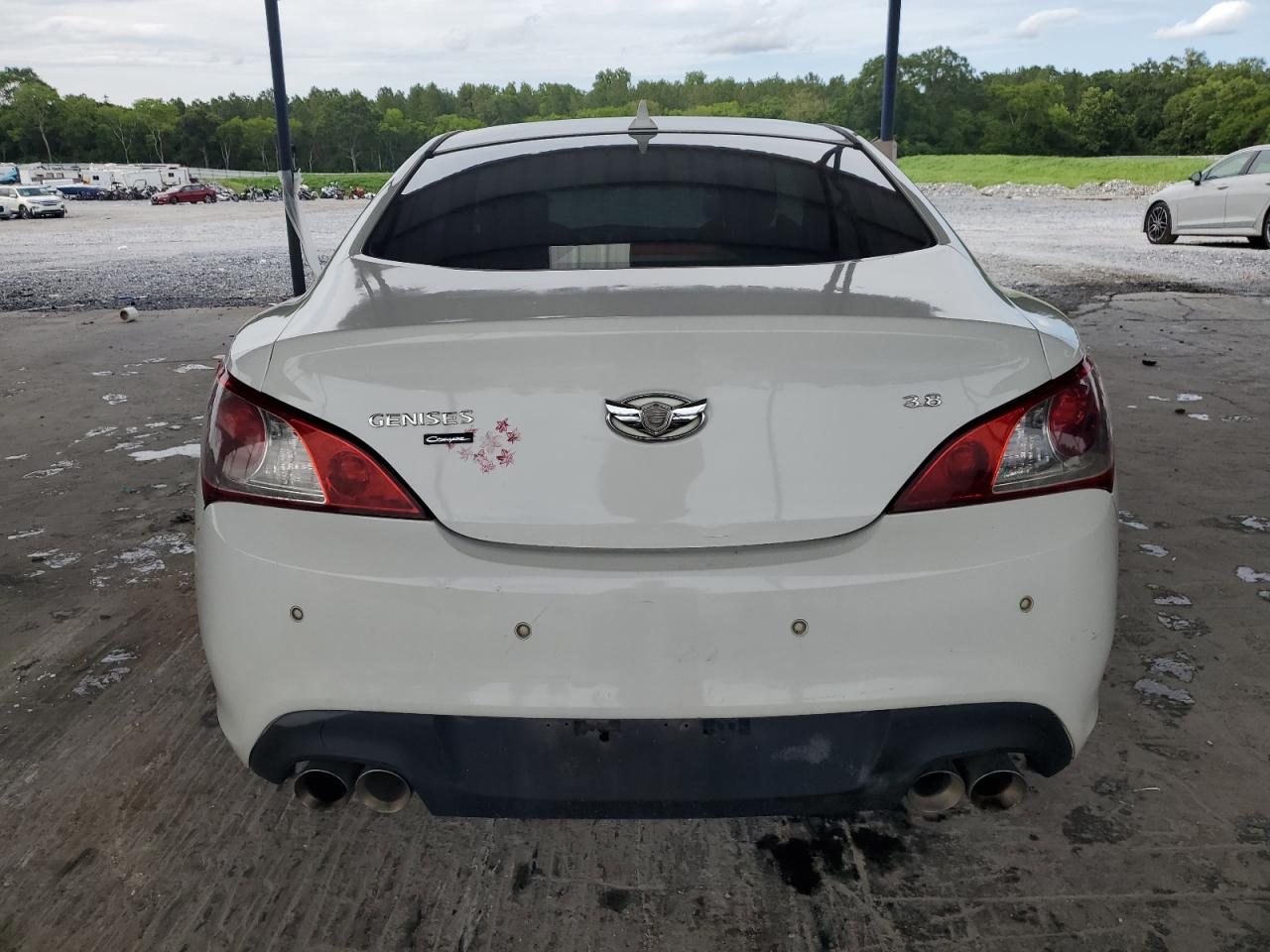 2011 Hyundai Genesis Coupe 3.8L VIN: KMHHU6KH1BU047851 Lot: 61639165