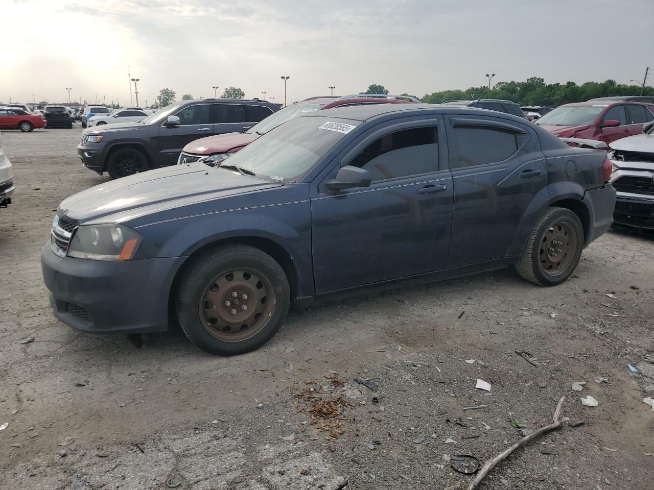 2013 Dodge Avenger Se იყიდება Indianapolis-ში, IN - Front End