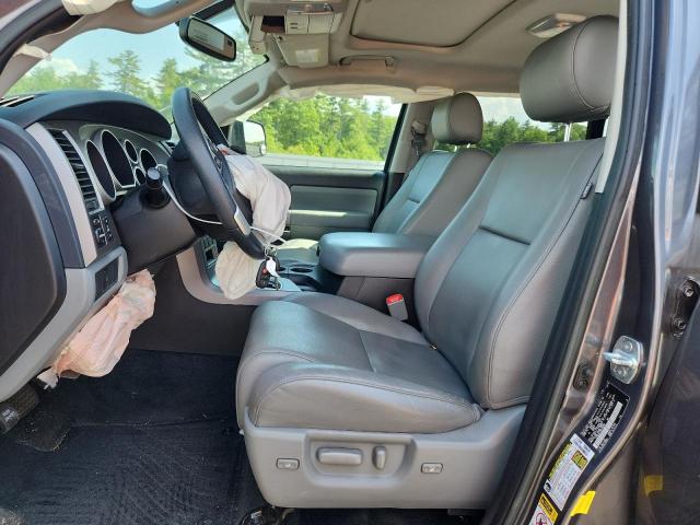  TOYOTA SEQUOIA 2016 Szary
