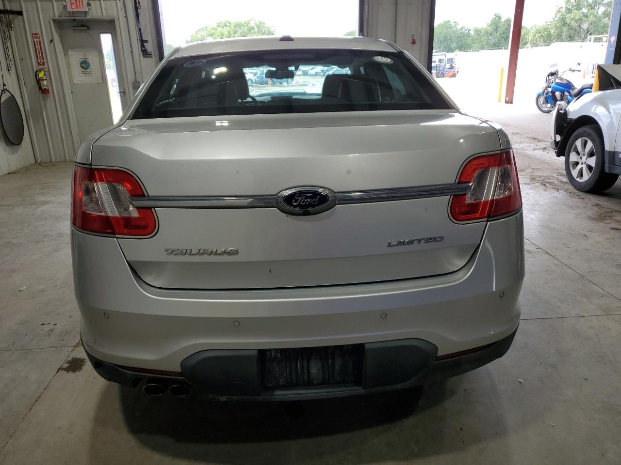 2011 Ford Taurus Limited VIN: 1FAHP2FW6BG158526 Lot: 59139955