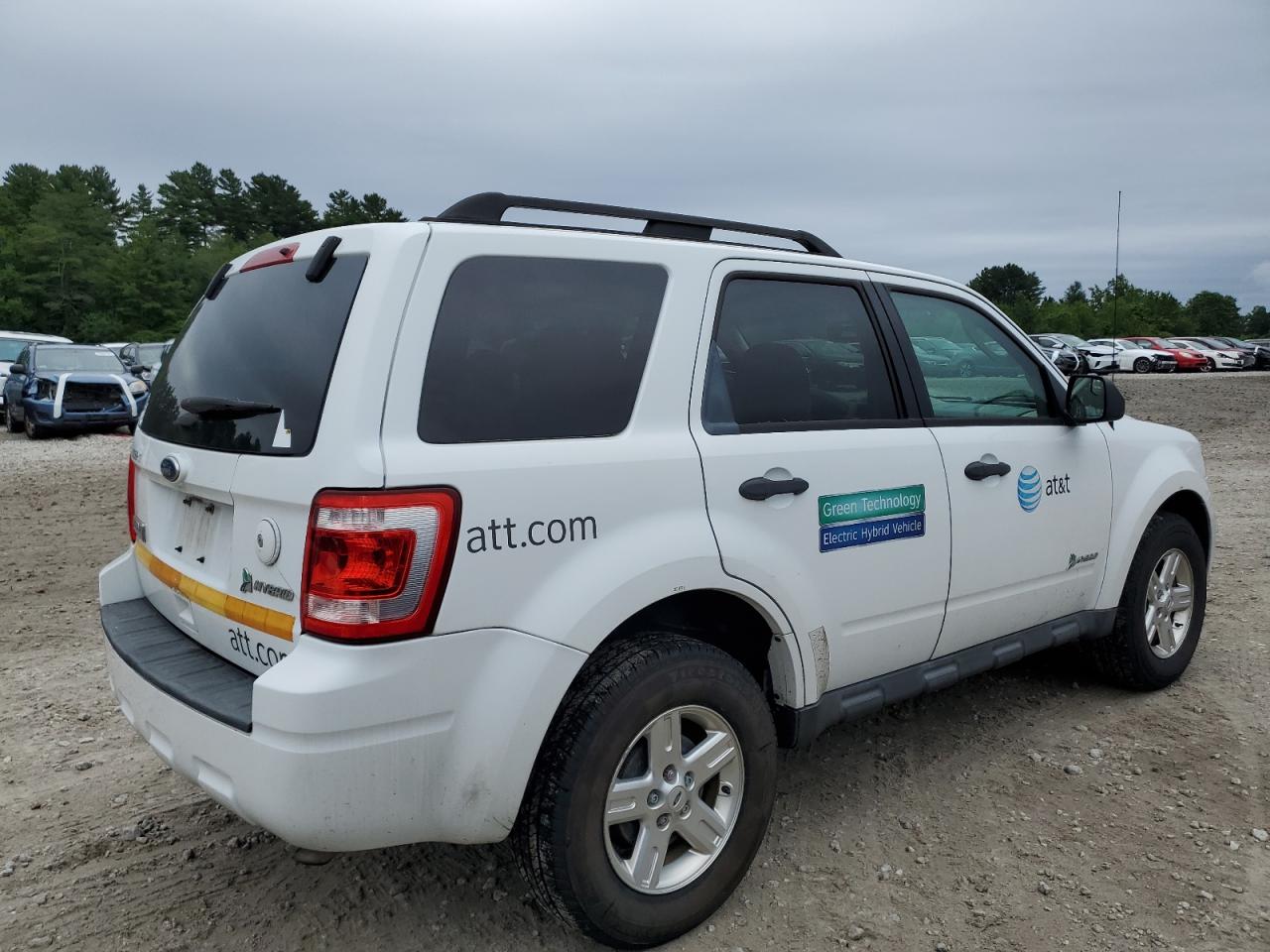 FORD ESCAPE 2011 VIN 1FMCU5K31BKC31871 photo 3