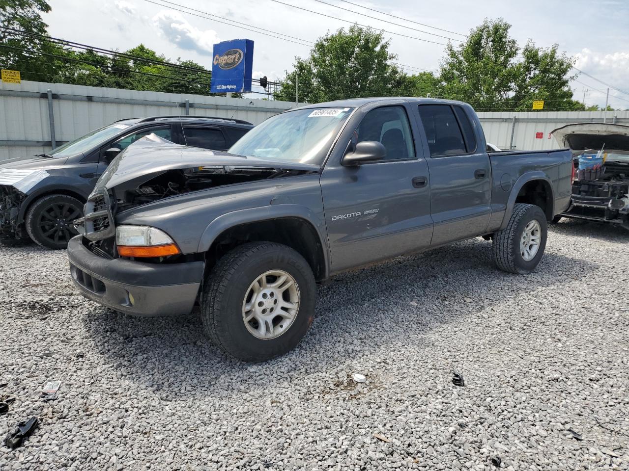 1B7HG38X22S570932 DODGE DAKOTA Photo 1