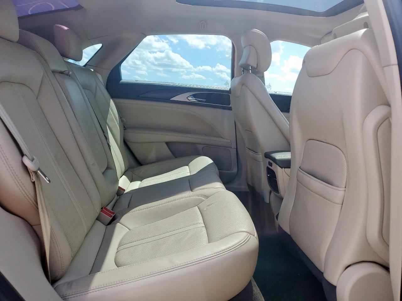 2017 Lincoln Mkz Hybrid Reserve VIN: 3LN6L5MU7HR637860 Lot: 62316035