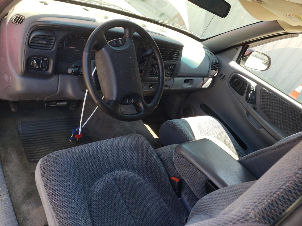 1999 Dodge Dakota VIN: 1B7GL22X9XS319634 Lot: 62074575