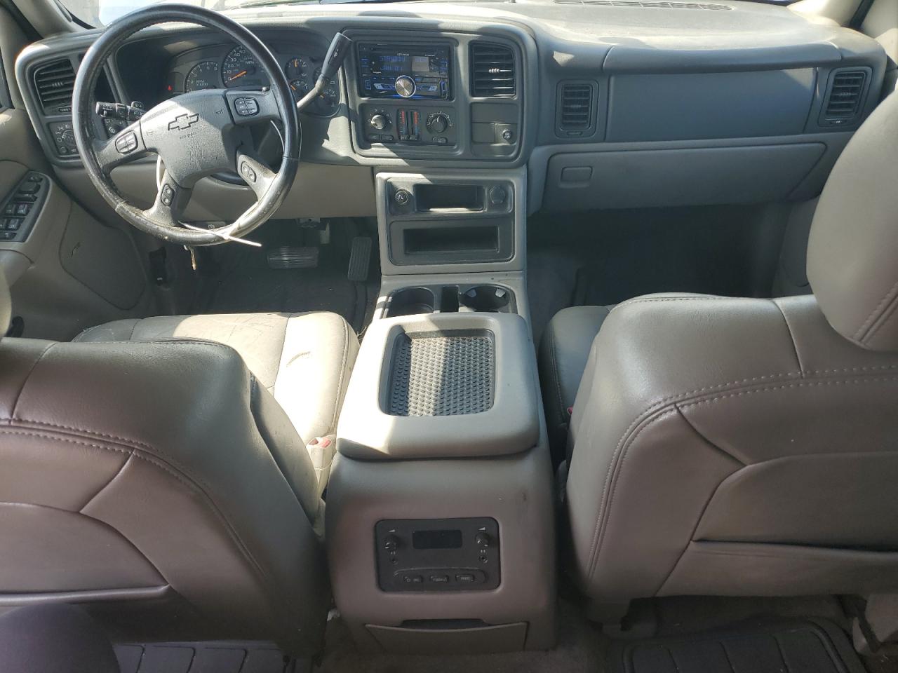 2005 Chevrolet Tahoe C1500 VIN: 1GNEC13T35R246267 Lot: 61795155