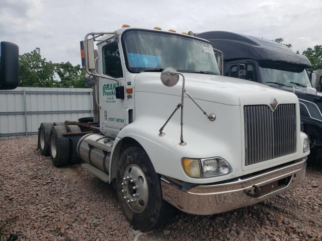 2004 International 9200I Semi Truck